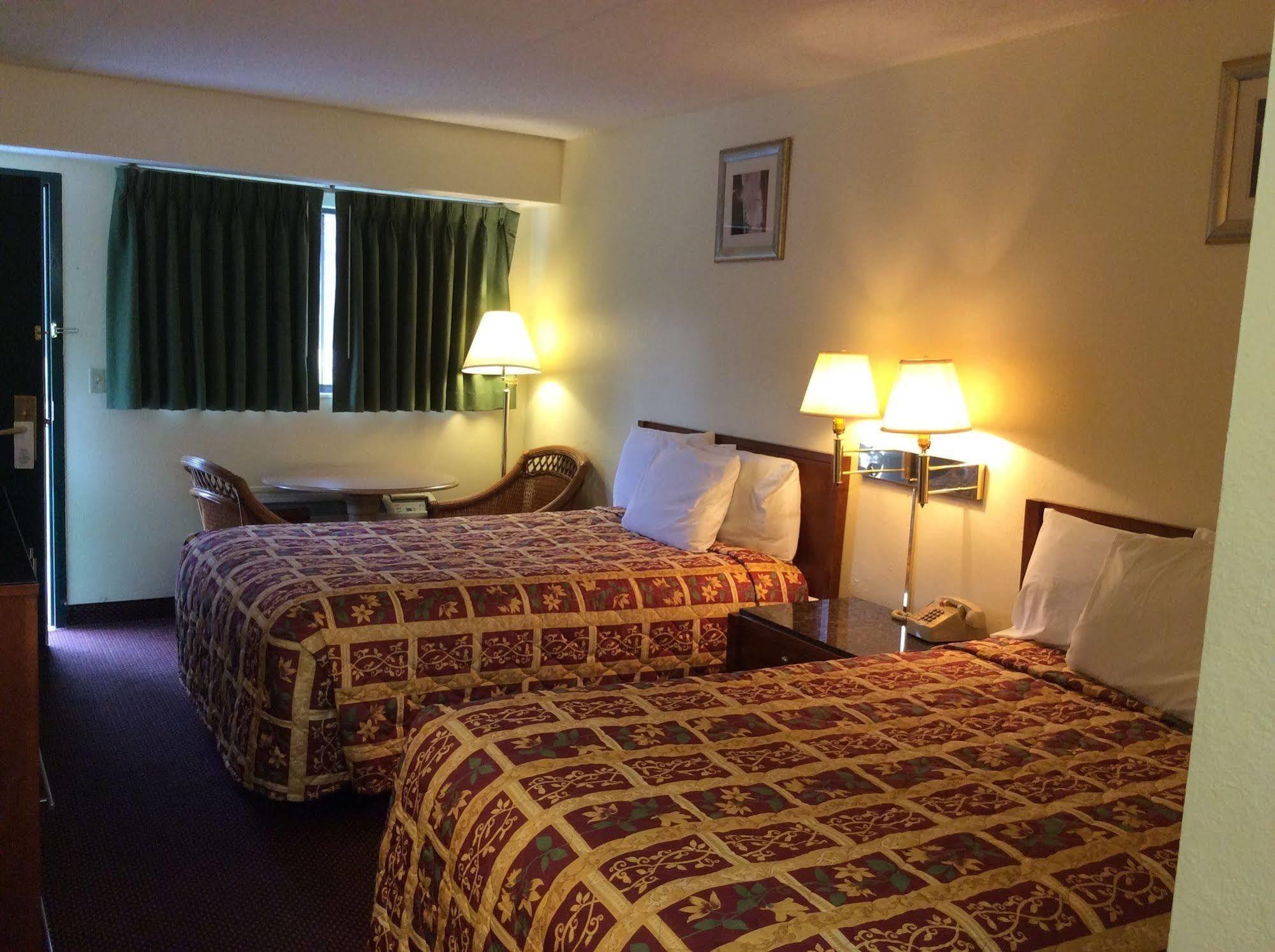 Days Inn By Wyndham York Alabama Eksteriør billede